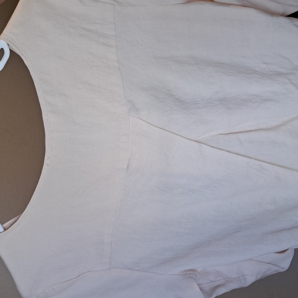 Love Tree, small beige blouse. - Picture 9 of 12